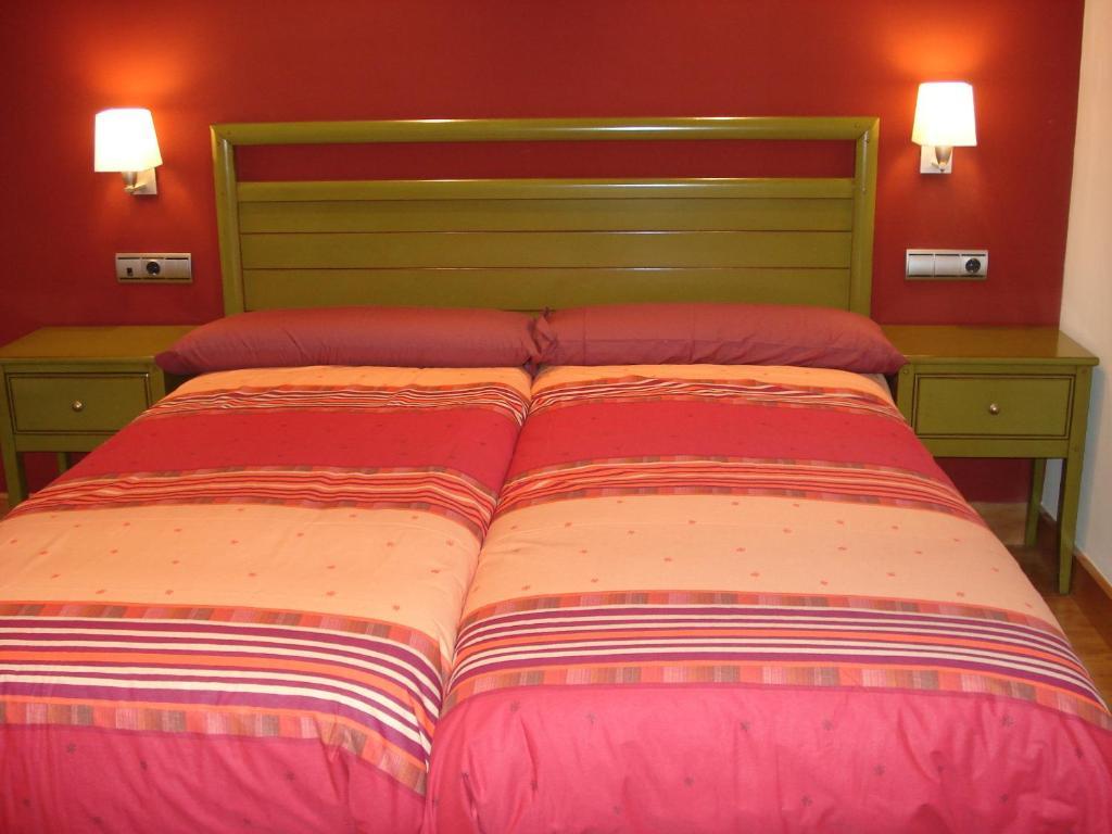 Double or Twin Room,11383753:JPEG